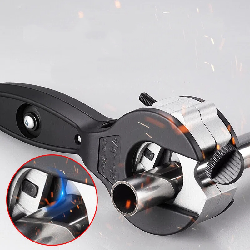 قاطع أنابيب بسقاطة لقطع الأناب - مراجعة Pipe Cutter Ratchet وسعره